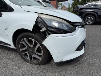 Renault Clio 1.2 16V  AIRCO NAVIGATIE  (Hatchback 5-dr.) picture 14
