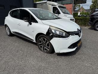 Renault Clio 1.2 16V  AIRCO NAVIGATIE  (Hatchback 5-dr.) picture 10