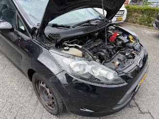 Ford Fiesta 1.25 Champion (Hatchback 5-dr.) picture 12