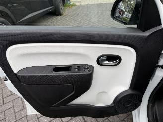 Renault Twingo 1.0 SCe Collection (Hatchback 5-dr.) picture 15