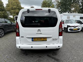 Citroën Berlingo 1.2 PureTech Feel (MPV 5-dr.) picture 4
