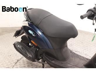 Piaggio  Zip 25KM picture 12