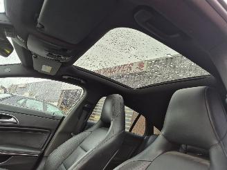 Mercedes Cla-klasse shooting brake 220 cdi prestige picture 10