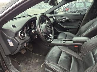 Mercedes Cla-klasse shooting brake 220 cdi prestige picture 9