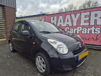 damaged passenger cars Suzuki Alto 1.0 comfort VVT 2013/1