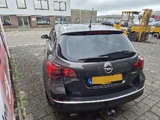 Opel Astra sports tourer 1.4 Turbo Sport picture 4