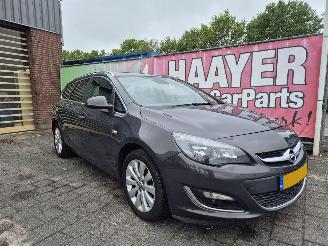 skadebil auto Opel Astra sports tourer 1.4 Turbo Sport 2013/1
