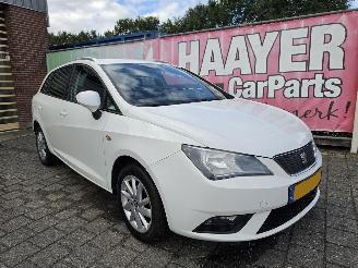 uszkodzony samochody osobowe Seat Ibiza 1.2 TDI style business ecomotiv 2014/10