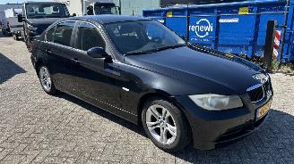BMW 3-serie 318I picture 1