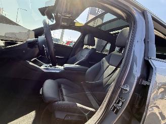BMW 3-serie 320iM picture 11