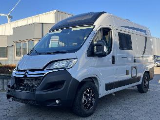krockskadad bil camper Possl  2.2 Summit 540 103KW 2023/4