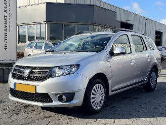 krockskadad bil auto Dacia Logan (MOTORSCHADE) MCV 0.9 TCe Lauréate 2015/8