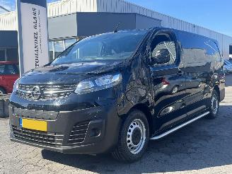 dommages fourgonnettes/vécules utilitaires Opel Vivaro-e 50kWh L2H1 Innovation 648KM!!!! Rijdbaar!!! 2022/10