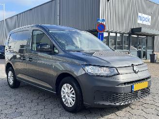 krockskadad bil bedrijf Volkswagen Caddy Cargo 2.0 TDI Comfort 75 KW 2024/7