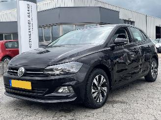 krockskadad bil auto Volkswagen Polo 1.6 TDI Comfortline 2018/1