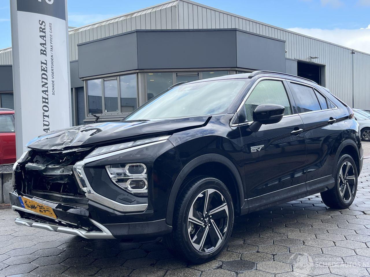 Mitsubishi Eclipse Cross 2.4 PHEV Intense+