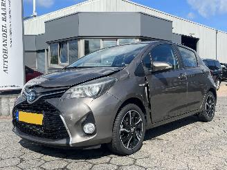 krockskadad bil auto Toyota Yaris 1.5 Hybrid Trend 2016/10