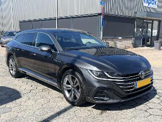 Schadeauto Volkswagen Arteon Shooting Brake GTE Hybrid R-Line 218PK 2021/7
