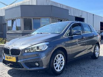 Damaged car BMW 2-serie Active Tourer 216i Centennial Executive 2016/10