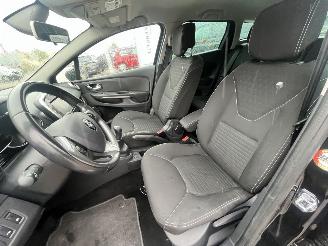 Renault Clio Estate 0.9 TCe Limited picture 14