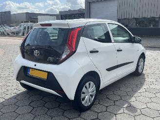 Toyota Aygo 1.0 VVT-i x-fun picture 4