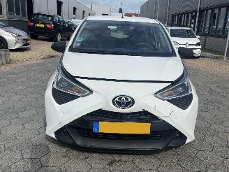Toyota Aygo 1.0 VVT-i x-fun picture 2