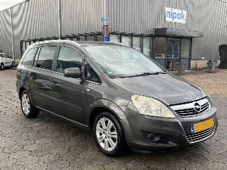 Auto incidentate Opel Zafira 1.8 Cosmo 2010/12