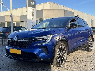 krockskadad bil auto Renault Austral 1.2 mild hybrid advanced 130 techno 2023/2