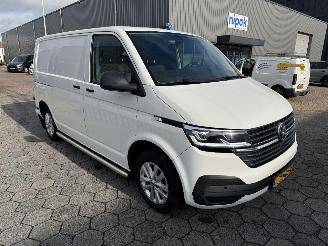 Volkswagen Transporter 2.0 TDI L1H1 30 Bulli picture 3