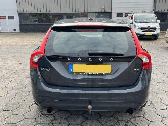 Volvo V-60 1.6 T3 Momentum picture 5