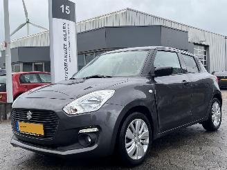 krockskadad bil auto Suzuki Swift 1.2 Select Smart Hybrid 2020/3