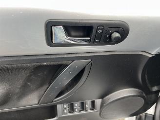 Volkswagen New-beetle Cabriolet 1.6 Trendline picture 17