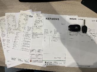 Peugeot 308 SW 1.2 PureTech Allure picture 21