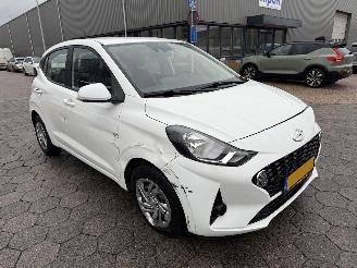 krockskadad bil auto Hyundai I-10 1.0 Comfort Smart 2021/9