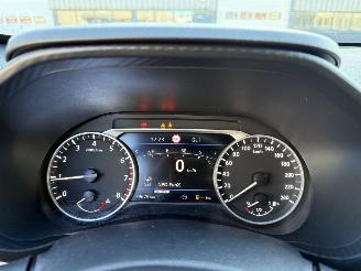 Nissan Juke 1.0 DIG-T Kiiro picture 18