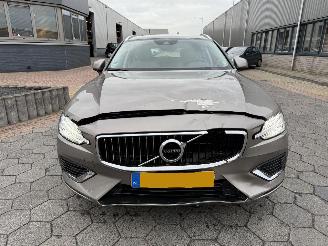 Volvo V-60 2.0 T6 Recharge AWD Inscription picture 2