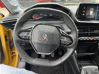 Peugeot 208 1.2 PureTech Active picture 16