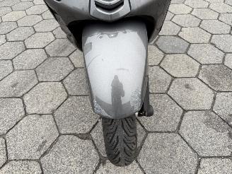 Vespa  Sprint 4T Sport picture 6