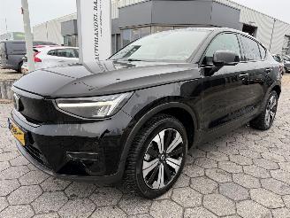 krockskadad bil auto Volvo C-40 Recharge Plus 69 kWh 2023/3