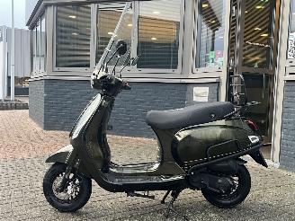Schade scooter BTC  Riva 2020/2