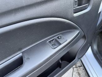 Mitsubishi Space-star 1.0 Cool+ picture 9