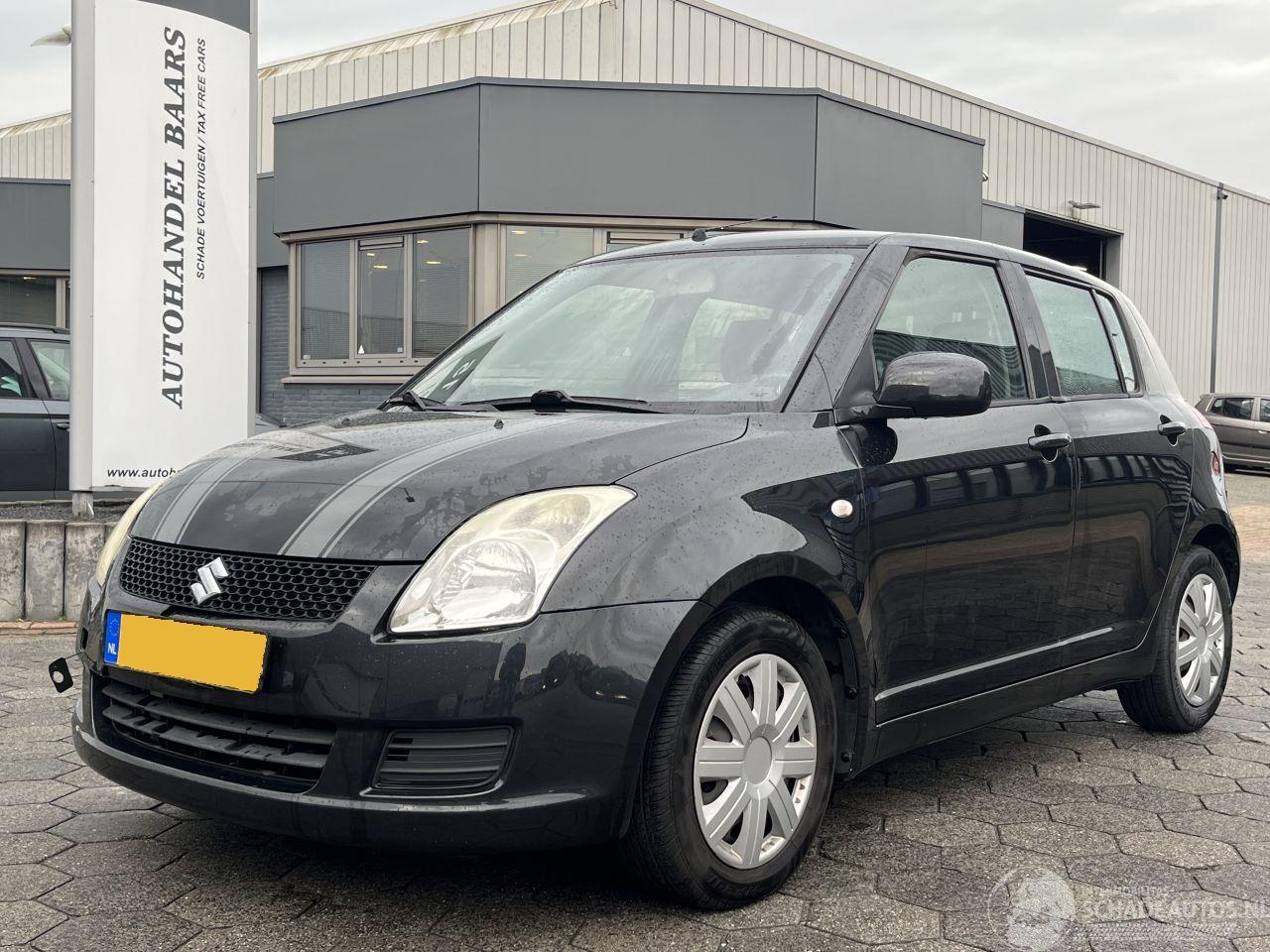 Suzuki Swift 1.3 Base