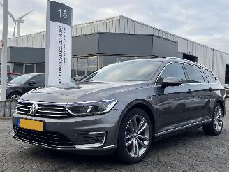 Unfallwagen Volkswagen Passat Variant 1.4 TSI GTE Highline 2015/12