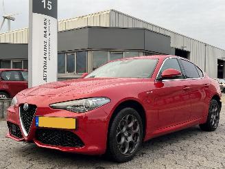 Coche accidentado Alfa Romeo Giulia 2.0 T AWD Veloce 280PK 2019/12