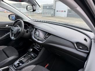 Opel Grandland X 1.2 Turbo Business Executive picture 16