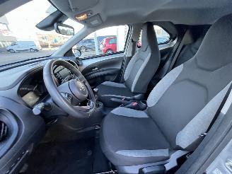 Toyota Aygo X 1.0 VVT-i MT Play picture 16