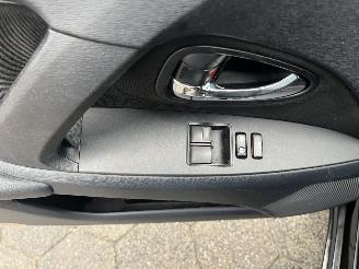 Toyota Avensis Wagon 1.6 VVTi Comfort picture 15