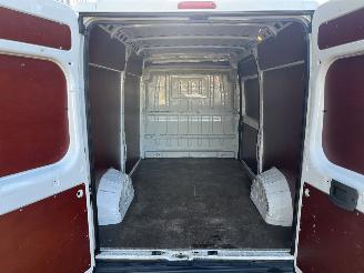 Peugeot Boxer 335 2.2 HDI L2H2 picture 7