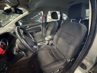 Ford Focus 1.8 Limited picture 13