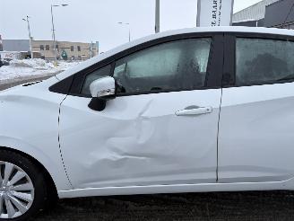 Nissan Micra 1.0 IG-T Acenta picture 8